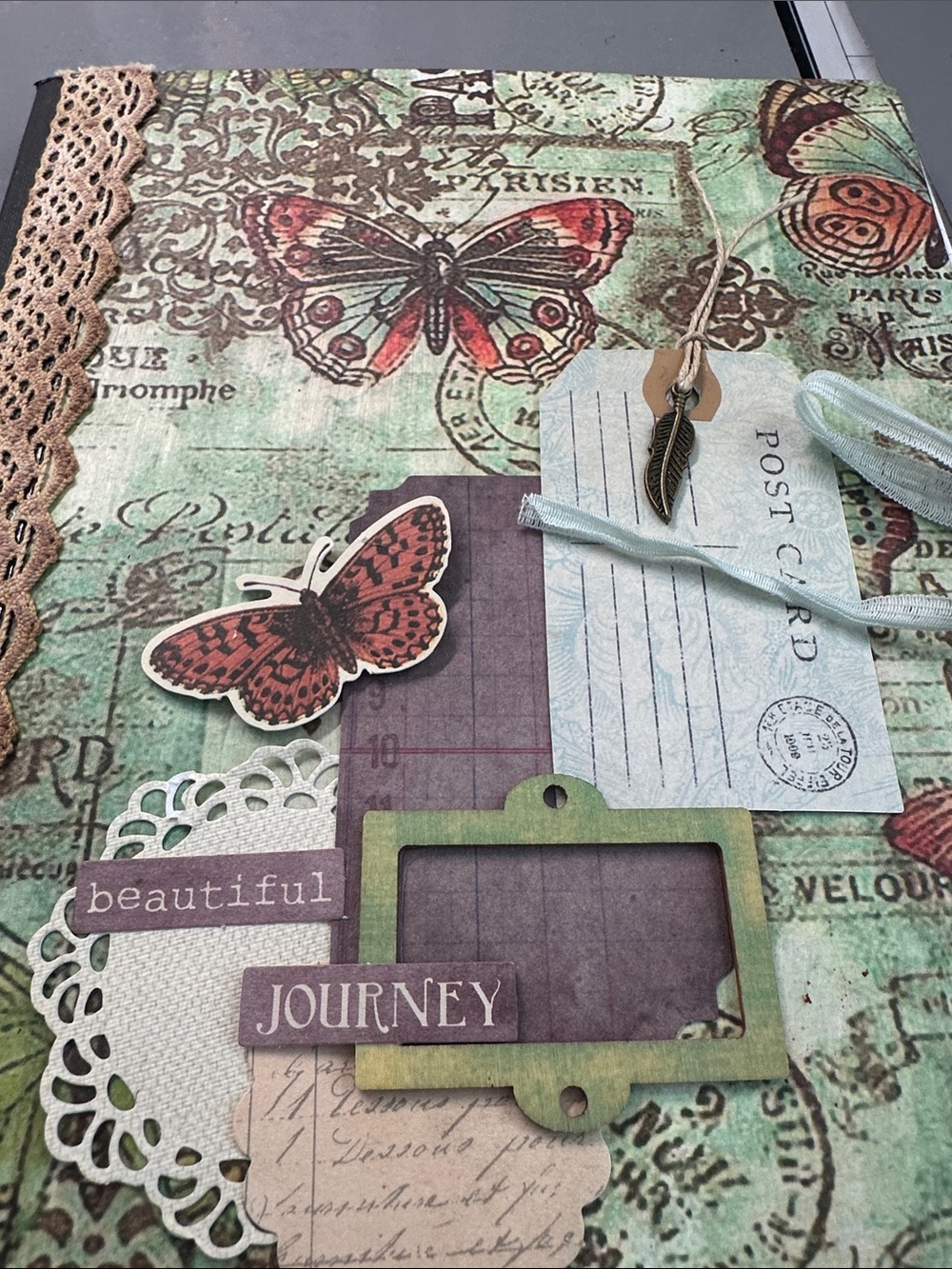 Decorated composition notebook - Picture 7 of 7